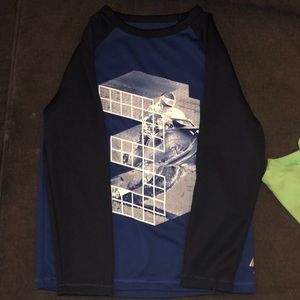 Long sleeve thick tee shirt